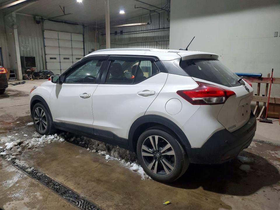 Photo 2 from auction – 2020 NISSAN KICKS with VIN 3N1CP5CV8LL479100