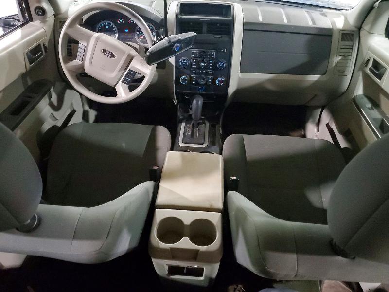 Photo 8 from auction – 2012 FORD ESCAPE XLS with VIN 1FMCU0C78CKC77672