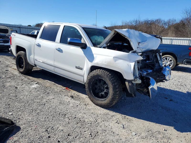 Foto 4 de la subasta – 2018 CHEVROLET SILVERADO con VIN 3GCUKSEC8JG323820