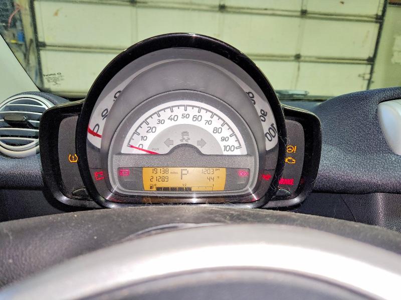 Foto 9 de la subasta – 2015 SMART FORTWO con VIN WMEEJ3BA1FK807281