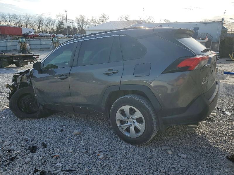 Photo 2 from auction – 2021 TOYOTA RAV4 LE with VIN 2T3F1RFV2MW162471