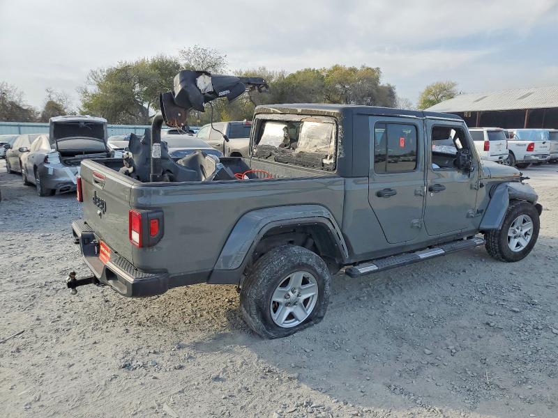 Photo 3 from auction – 2022 JEEP GLADIATOR with VIN 1C6HJTAG0NL161524