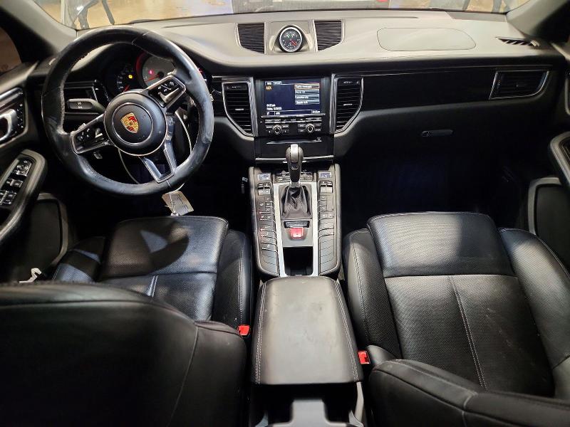Photo 8 from auction – 2015 PORSCHE MACAN with VIN WP1AB2A52FLB68846