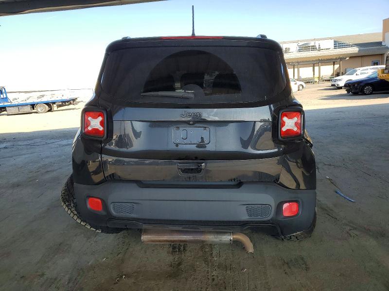 Photo 6 from auction – 2018 JEEP RENEGADE with VIN ZACCJBBB9JPH02513