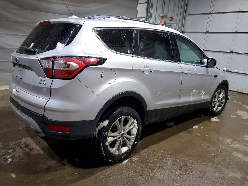 Photo 3 from auction – 2017 FORD ESCAPE SE with VIN 1FMCU9G95HUD67907