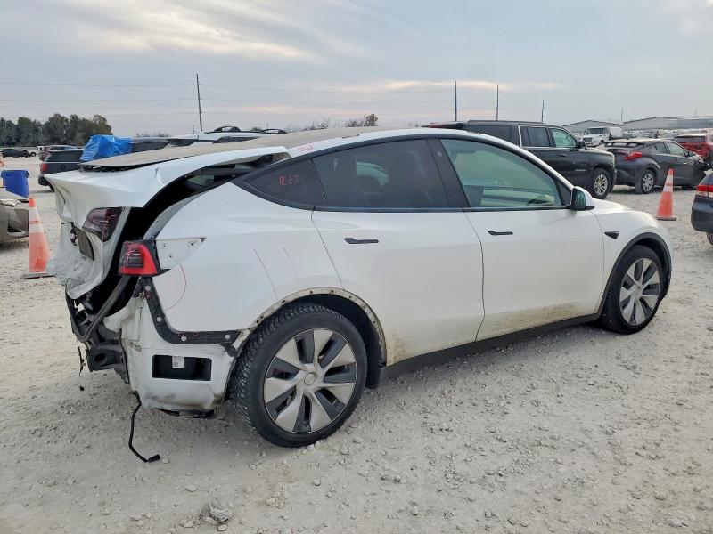 Photo 3 from auction – 2021 TESLA MODEL Y with VIN 5YJYGDEE4MF077861