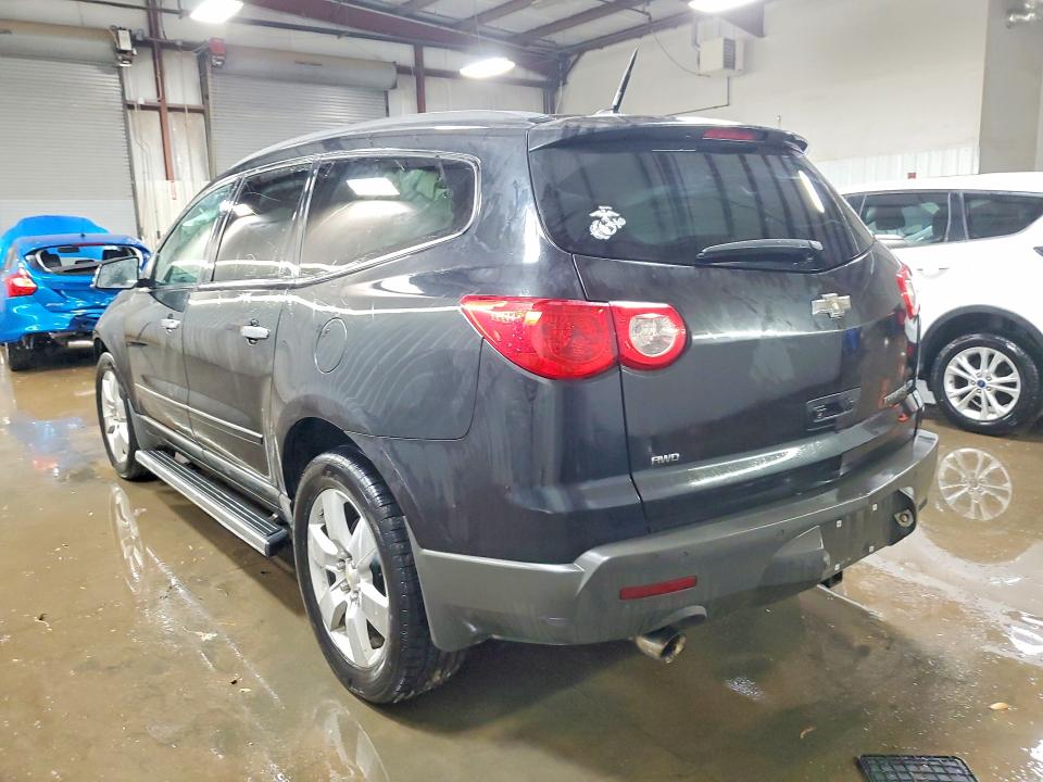 Photo 2 from auction – 2012 CHEVROLET TRAVERSE L with VIN 1GNKVLED0CJ266017