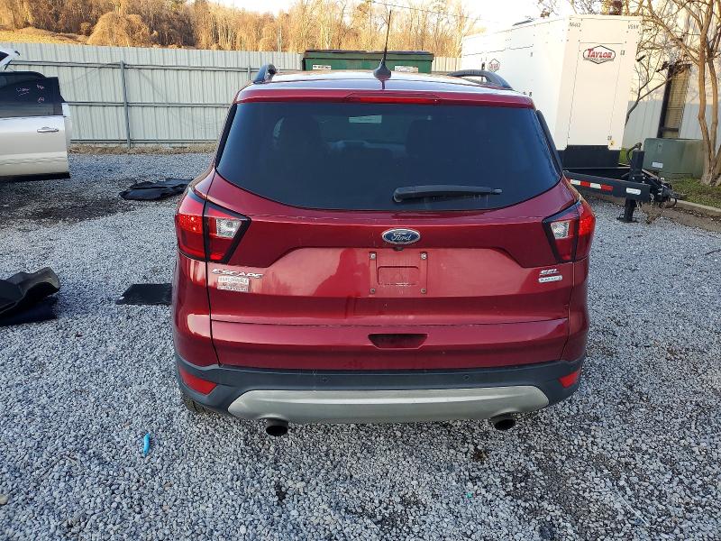 Photo 6 from auction – 2019 FORD ESCAPE SEL with VIN 1FMCU0HD1KUB47427