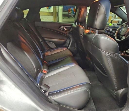 Photo 10 from auction – 2015 CHRYSLER 200 S with VIN 1C3CCCBB9FN750288