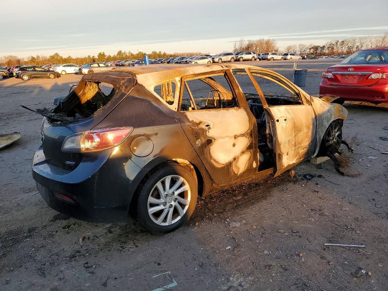 Photo 3 from auction – 2012 MAZDA 3 I with VIN JM1BL1L89C1581598