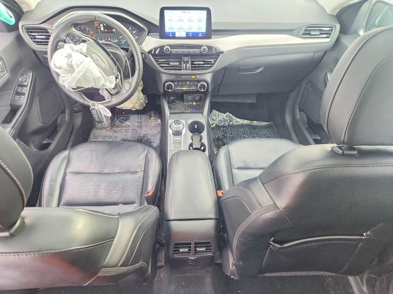 Photo 8 from auction – 2022 FORD ESCAPE with VIN 1FMCU0H62NUB66879
