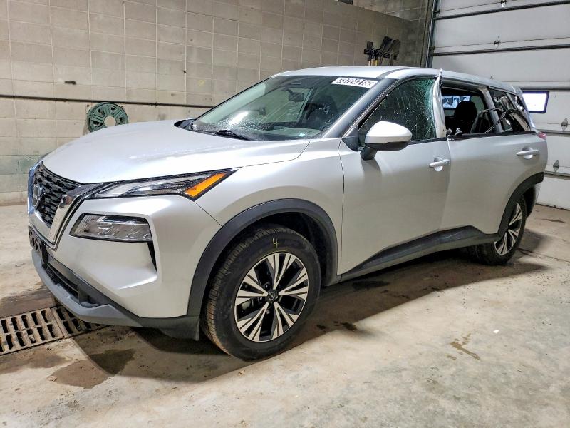 NISSAN ROGUE SV 2022 with VIN 5N1BT3BB6NC720131 - Photo from auction