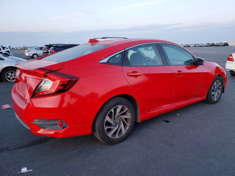 Photo 3 from auction – 2018 HONDA CIVIC with VIN 2HGFC2F72JH611082