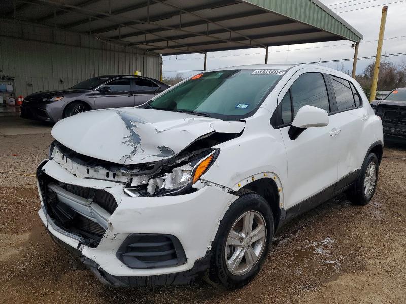 CHEVROLET TRAX 2022 with VIN KL7CJNSM8NB549882 - Photo from auction
