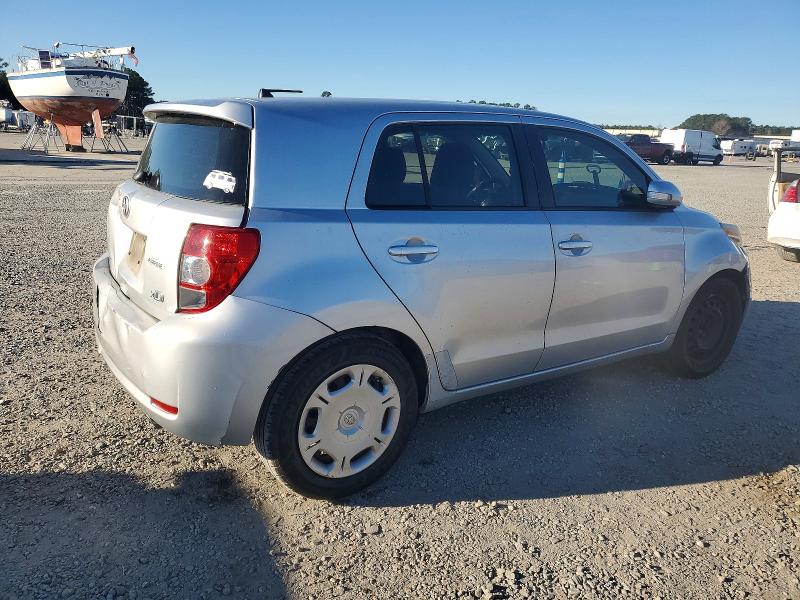 Photo 3 from auction – 2012 TOYOTA SCION XD with VIN JTKKU4B46C1028655