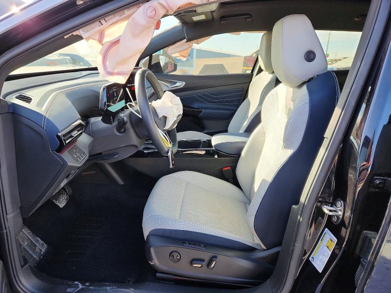 Photo 7 from auction – 2025 VOLKSWAGEN ID.4 with VIN 1V2JSPE8XSC013036