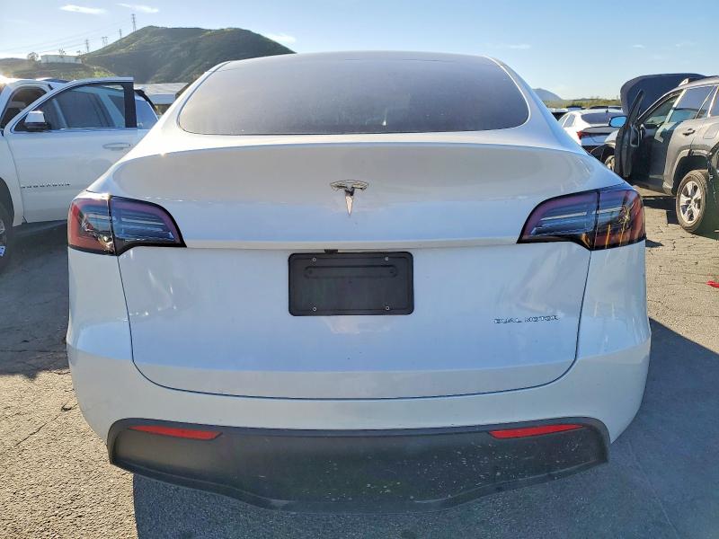 Photo 6 from auction – 2024 TESLA MODEL Y with VIN 7SAYGAEE4RF184482