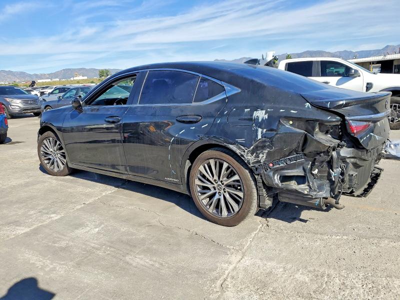 Photo 2 from auction – 2022 LEXUS ES with VIN 58ADA1C14NU021074