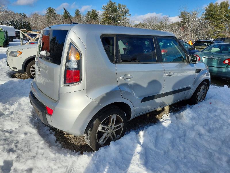 Снимка 3 от търг – 2011 KIA SOUL + с VIN KNDJT2A23B7260622