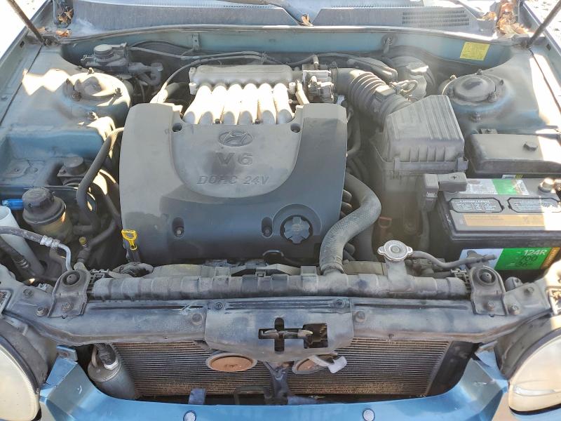 Photo 11 from auction – 2004 HYUNDAI SONATA with VIN KMHWF35H74A040578