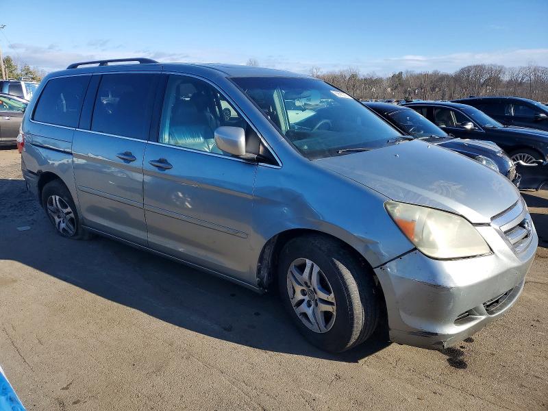 Photo 4 from auction – 2005 HONDA ODYSSEY EX with VIN 5FNRL38775B055829