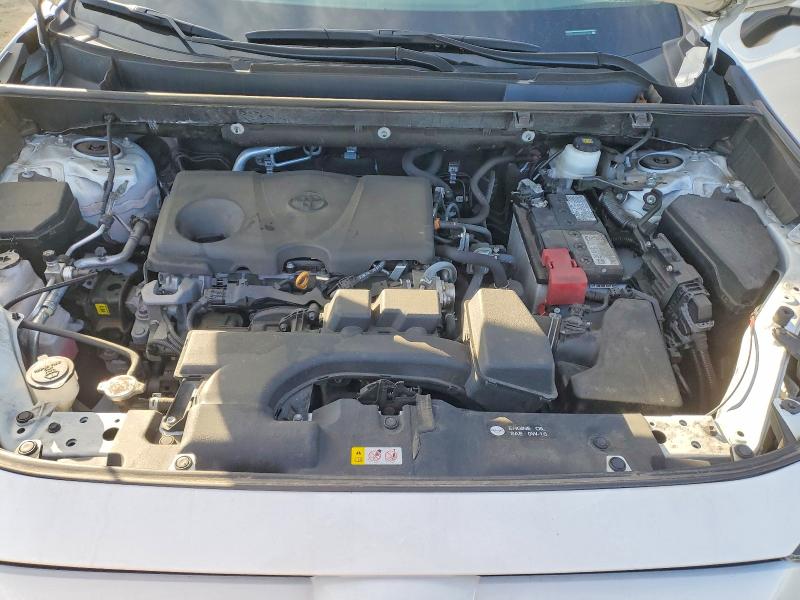 Photo 12 from auction – 2023 TOYOTA RAV4 XLE with VIN 2T3P1RFV8PW331000