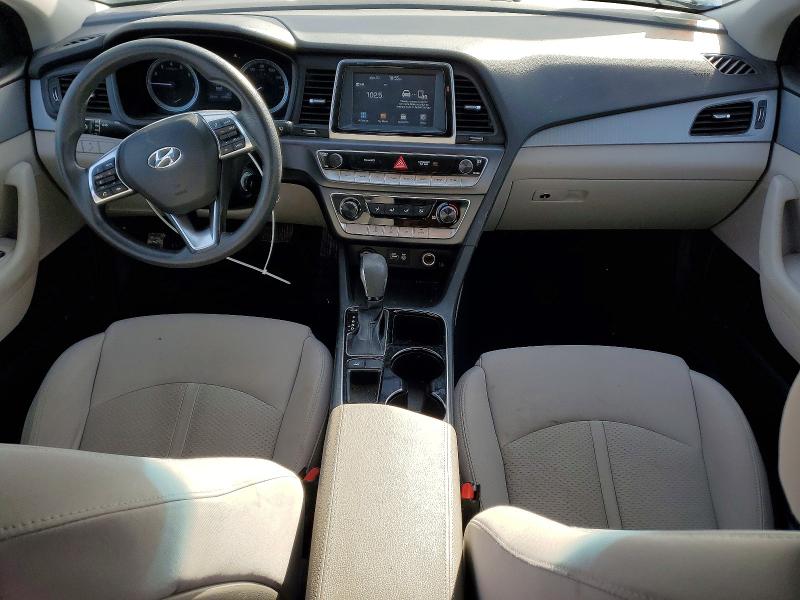 Photo 8 from auction – 2018 HYUNDAI SONATA with VIN 5NPE24AF9JH630968