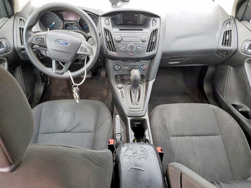 Photo 8 from auction – 2015 FORD FOCUS SE with VIN 1FADP3F22FL297857