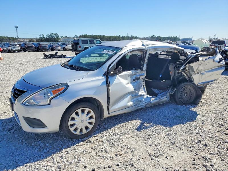 NISSAN VERSA 2017 with VIN 3N1CN7AP8HL894706 - Photo from auction