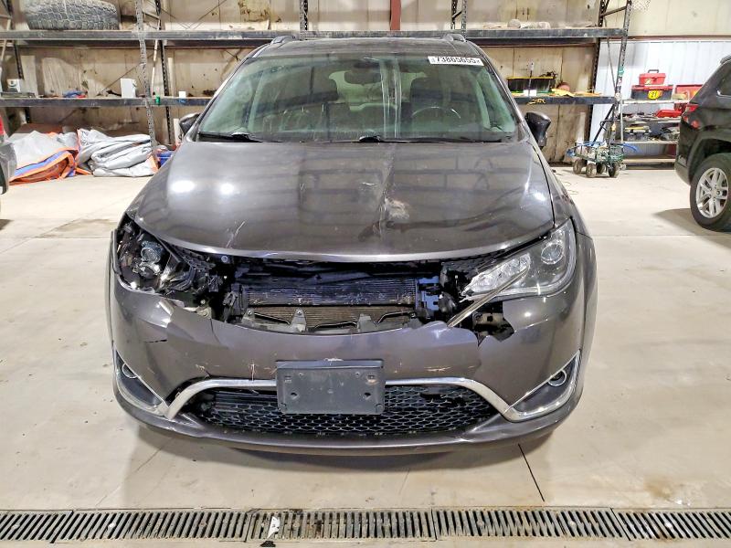 Photo 5 from auction – 2018 CHRYSLER PACIFICA T with VIN 2C4RC1BG3JR246675