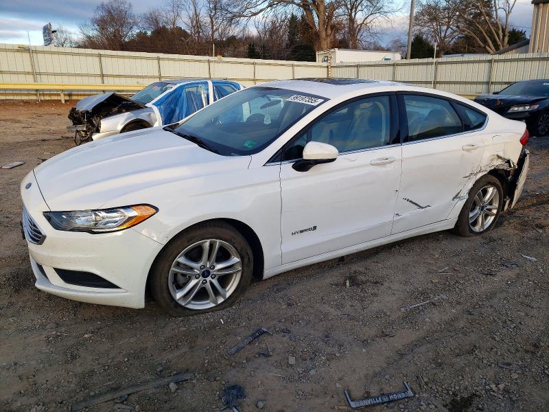 FORD FUSION 2018 with VIN 3FA6P0LU5JR162251 - Photo from auction
