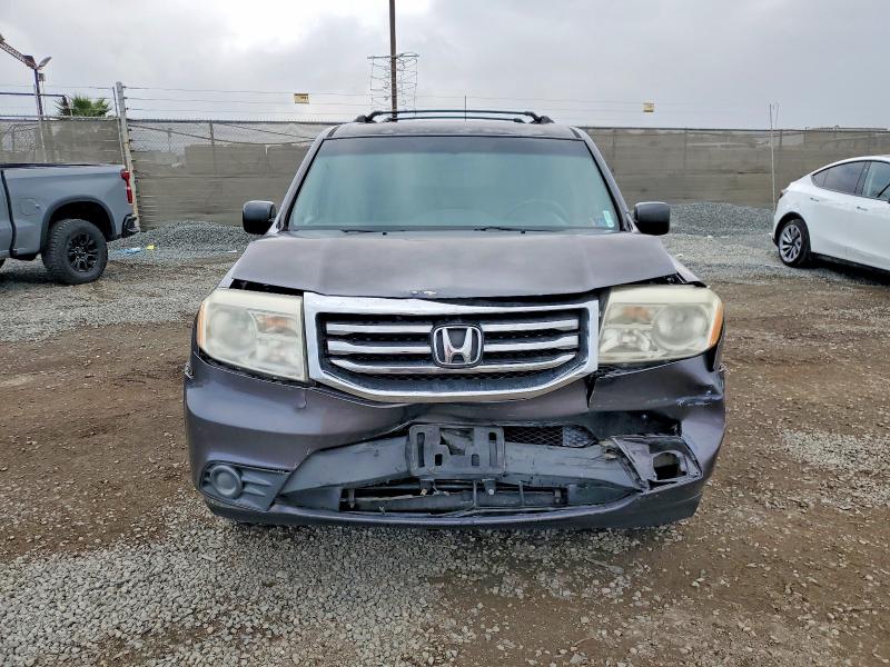 Photo 5 from auction – 2014 HONDA PILOT LX with VIN 5FNYF3H24EB022598