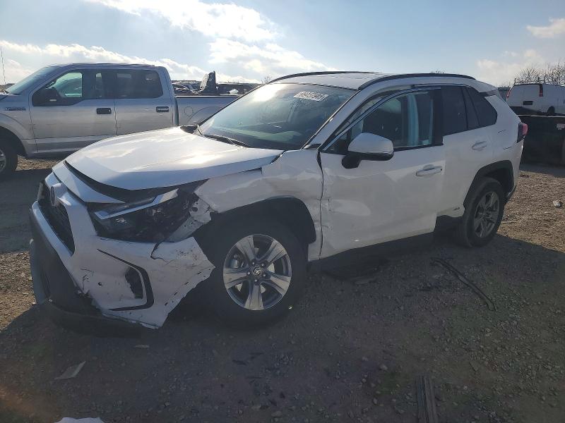 TOYOTA RAV4 XLE 2024 with VIN 4T3RWRFVXRU136089 - Photo from auction