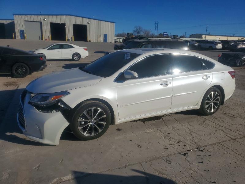 TOYOTA AVALON XLE 2017 with VIN 4T1BK1EBXHU253622 - Photo from auction