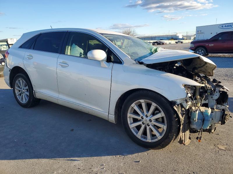 Photo 4 from auction – 2010 TOYOTA VENZA with VIN 4T3BA3BB4AU018360