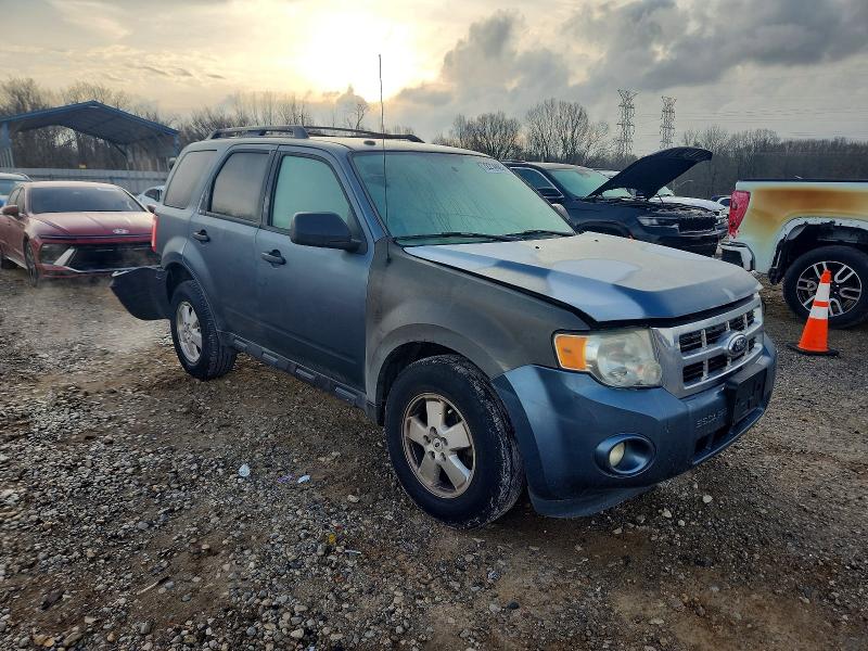 Photo 4 from auction – 2011 FORD ESCAPE XLT with VIN 1FMCU0D79BKB72328