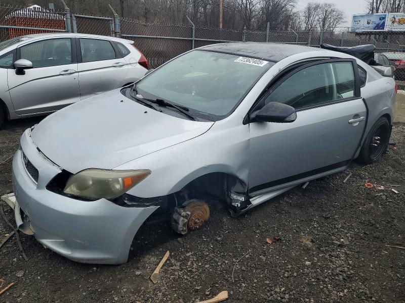 TOYOTA SCION TC 2005 with VIN JTKDE167650024719 - Photo from auction