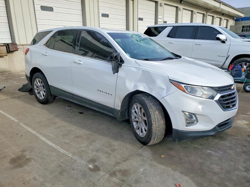 Photo 4 from auction – 2019 CHEVROLET EQUINOX with VIN 3GNAXJEV4KS613378