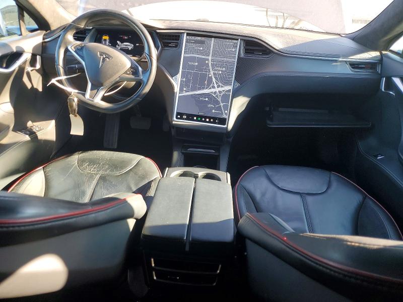 Photo 8 from auction – 2014 TESLA MODEL S with VIN 5YJSA1H1XEFP33397