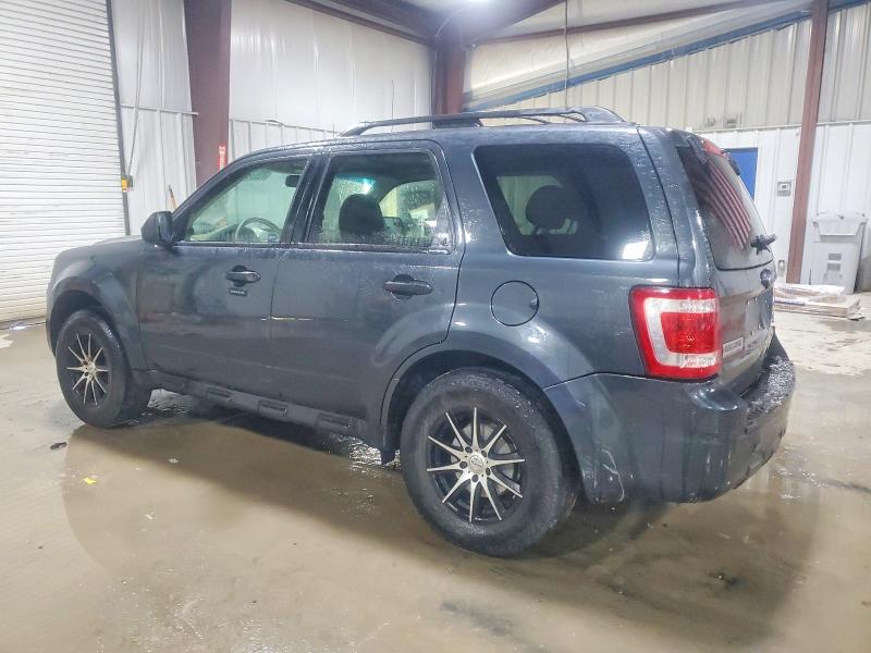 Photo 2 from auction – 2009 FORD ESCAPE with VIN 1FMCU937X9KB40195