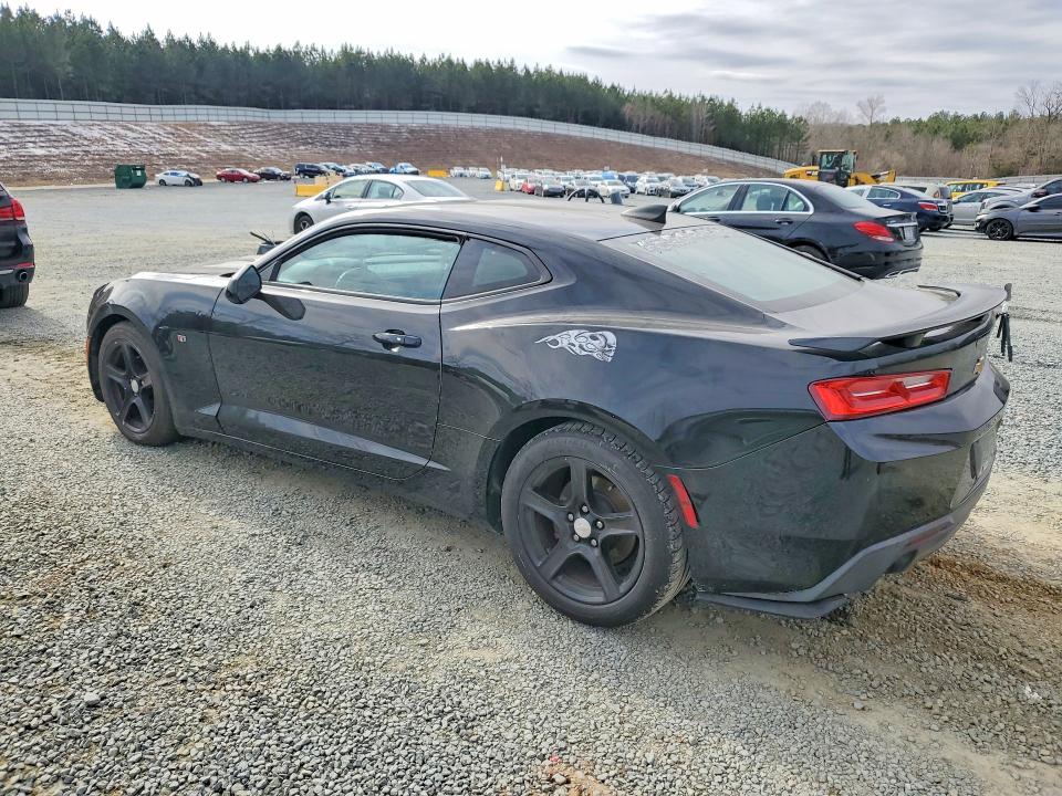 Photo 2 from auction – 2016 CHEVROLET CAMARO LT with VIN 1G1FB1RS1G0182650