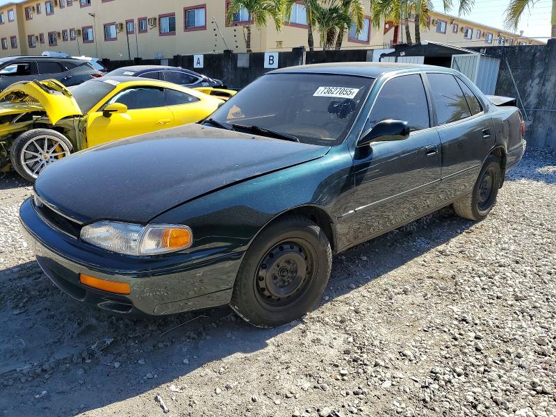 TOYOTA CAMRY LE 1995 with VIN JT2SK12E8S0330028 - Photo from auction