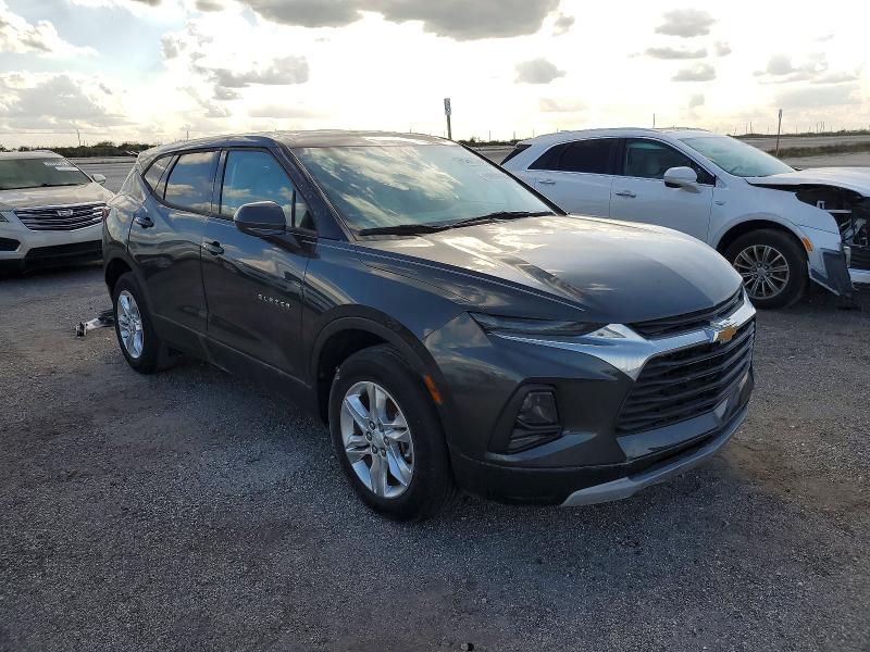Photo 4 from auction – 2019 CHEVROLET BLAZER with VIN 3GNKBBRA2KS685499