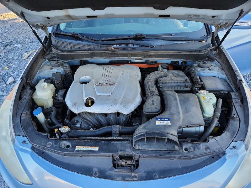 Photo 11 from auction – 2012 HYUNDAI SONATA with VIN KMHEC4A48CA043422
