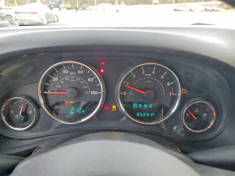 Photo 9 from auction – 2016 JEEP WRANGLER U with VIN 1C4BJWDG1GL308013