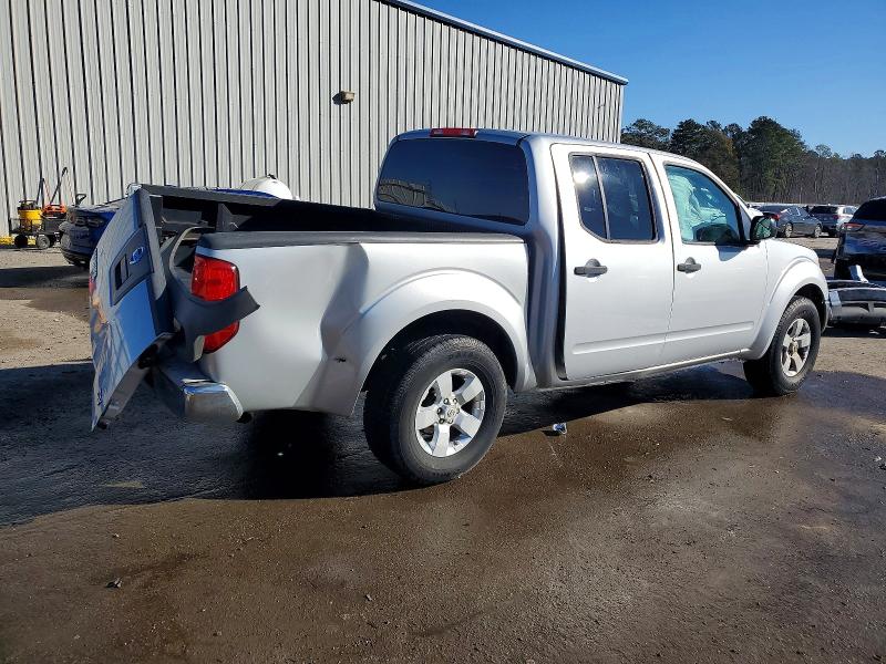 Photo 3 from auction – 2011 NISSAN FRONTIER with VIN 1N6AD0ER2BC422902