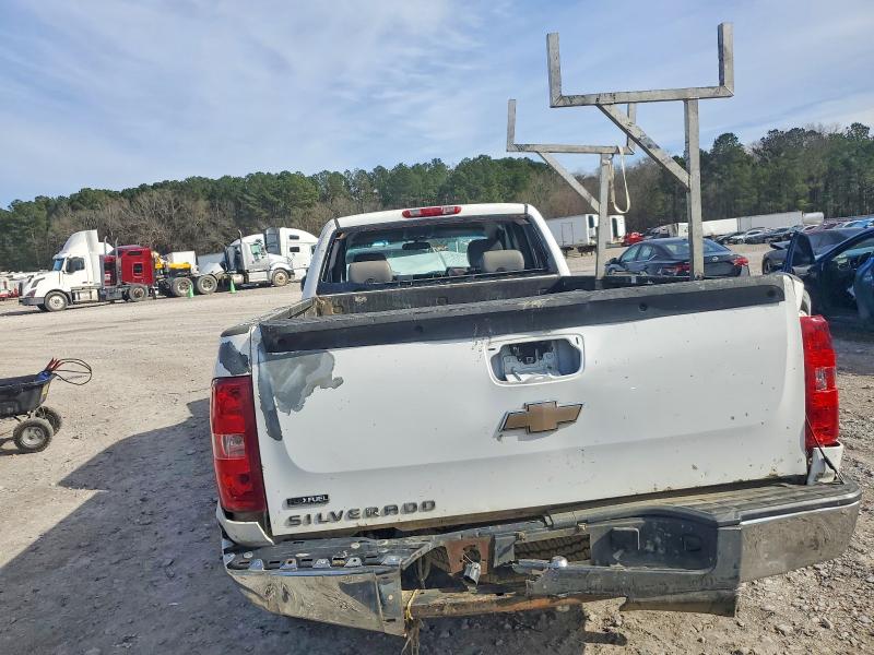 Photo 6 from auction – 2009 CHEVROLET SILVERADO with VIN 1GCEC19019E121738