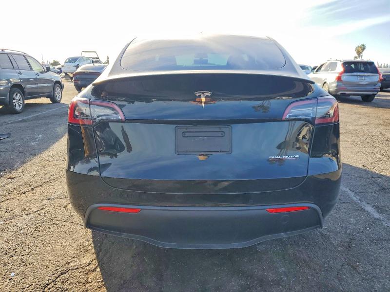 Photo 6 from auction – 2022 TESLA MODEL Y with VIN 7SAYGDEF5NF507667