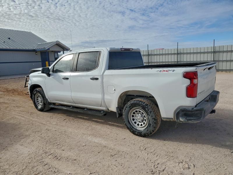 Photo 2 from auction – 2022 CHEVROLET SILVERADO with VIN 1GCUYAED5NZ216196