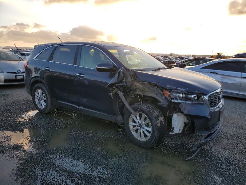 Photo 4 from auction – 2019 KIA SORENTO with VIN 5XYPG4A33KG504789